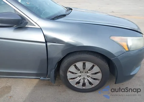 2010 Honda Accord 2.4 Lx z USA, uszkodzony, nr VIN 1HGCP2F33AA055058